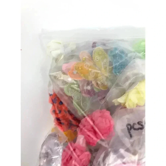 Flowers Rose Acrylic Diamonds Craft Resins Assorted Random Lot 13OZ Destash Bulk - Picture 5 of 11